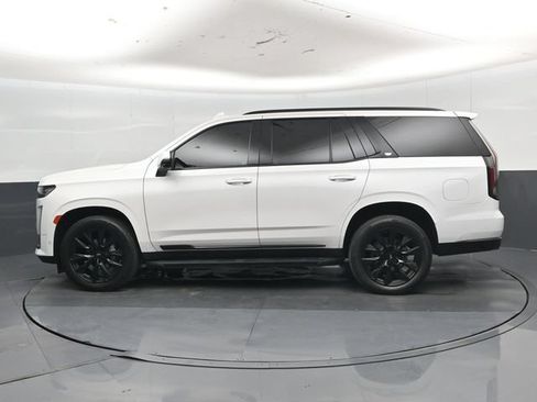 Used 2021 Cadillac Escalade Sport w/ LPO, Illumination Package AWD/4WD image 38