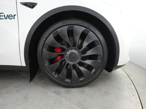 Used 2023 Tesla Model Y Performance AWD/4WD image 20