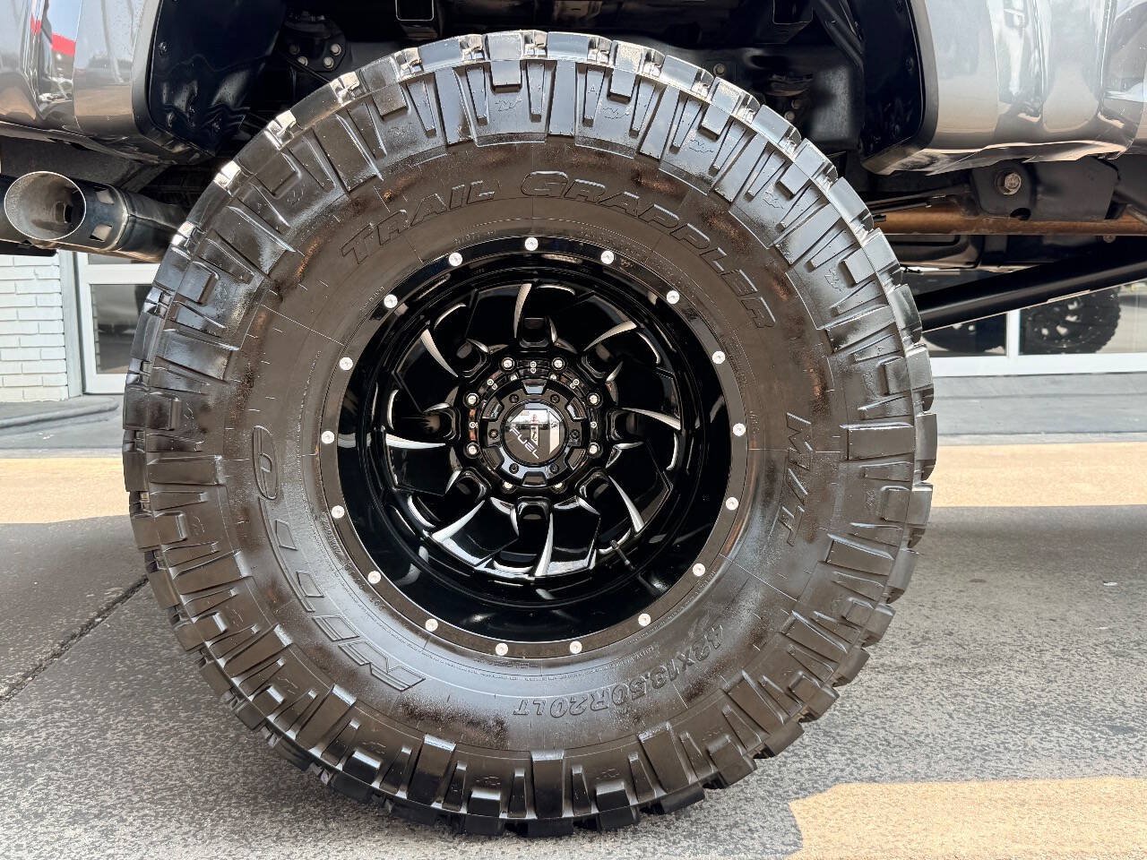Used 2022 Ford F350 Platinum AWD/4WD image 14