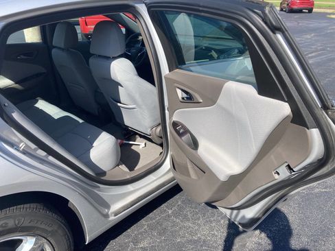 Used 2020 Chevrolet Malibu LS w/ Driver Confidence Package II image 21