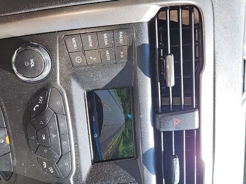 Used 2019 Ford Fusion S FWD image 6