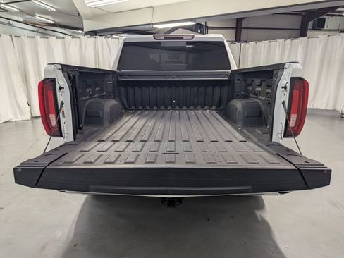 Used 2021 GMC Sierra 1500 SLT w/ SLT Premium Package image 27