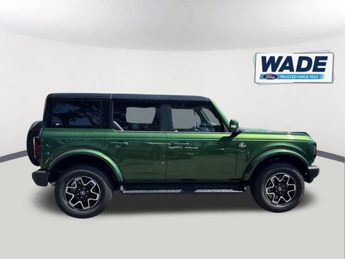 New 2025 Ford Bronco Outer Banks AWD/4WD image 4