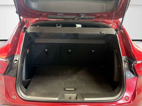 Used 2025 Chevrolet Trax RS w/ Sunroof Package image 25