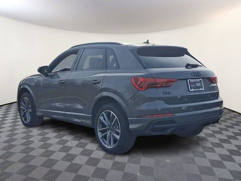 Used 2025 Audi Q3 2.0T Premium w/ Convenience Package image 4