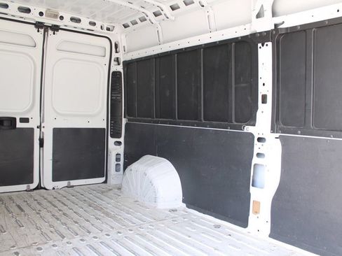 Used 2023 RAM ProMaster 2500 FWD image 19