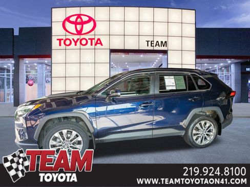 Used 2024 Toyota RAV4 XLE Premium w/ Weather Package AWD/4WD image 1