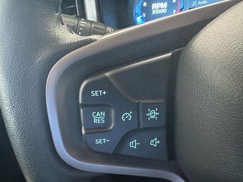 Used 2025 Ford Bronco Badlands AWD/4WD image 38