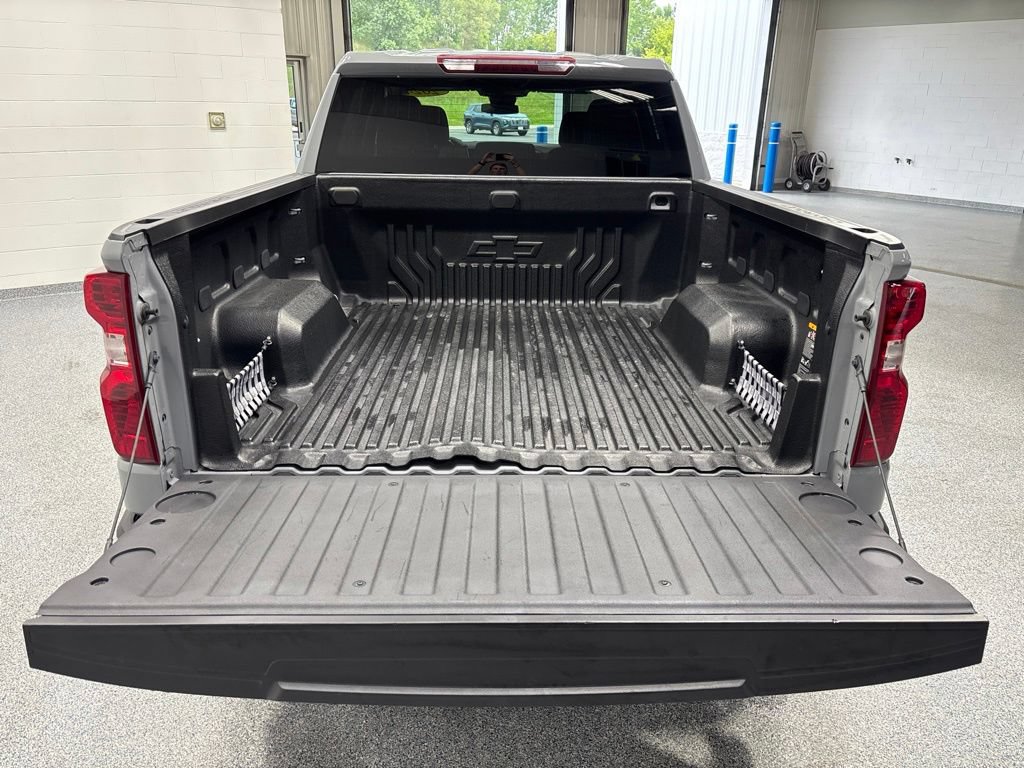 Used 2024 Chevrolet Silverado 1500 LT AWD/4WD image 35
