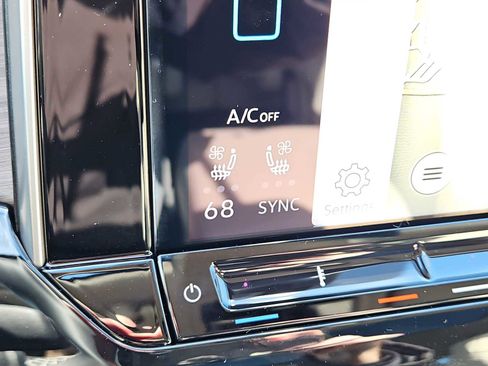 New 2026 Volkswagen Atlas SEL AWD/4WD image 17