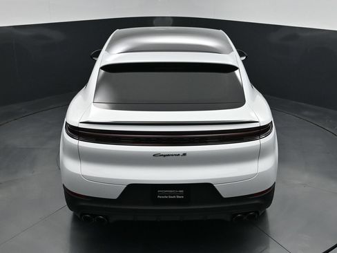 New 2026 Porsche Cayenne S AWD/4WD image 17