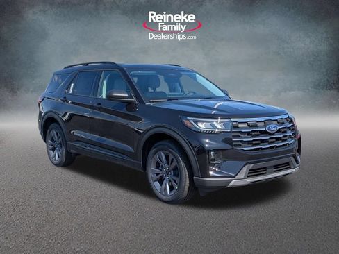 New 2026 Ford Explorer Active w/ Active Comfort Package AWD/4WD image 3