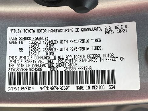 Used 2022 Toyota Tacoma SR AWD/4WD image 29