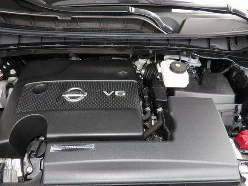 Certified 2024 Nissan Murano SV image 41