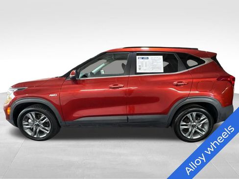 Used 2022 Kia Seltos S AWD/4WD image 8