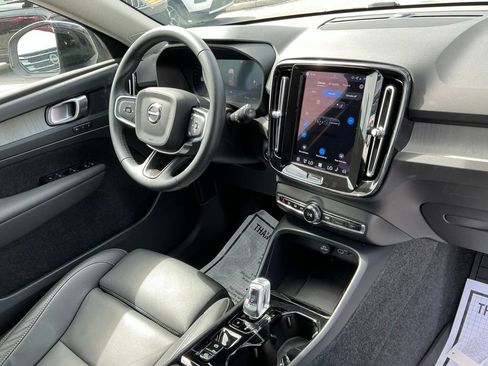 Used 2026 Volvo XC40 B5 Plus AWD/4WD image 20