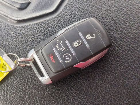 Certified 2020 RAM 1500 Laramie image 34