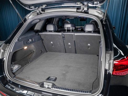 Certified 2026 Mercedes-Benz GLC 300 image 6