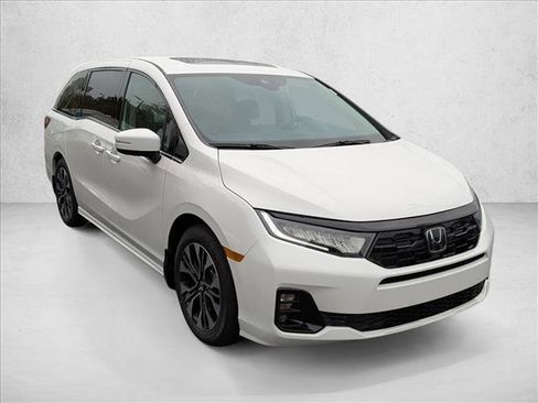New 2026 Honda Odyssey Elite image 3