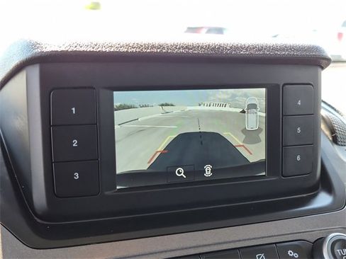 Used 2022 Ford Transit Connect XL image 17