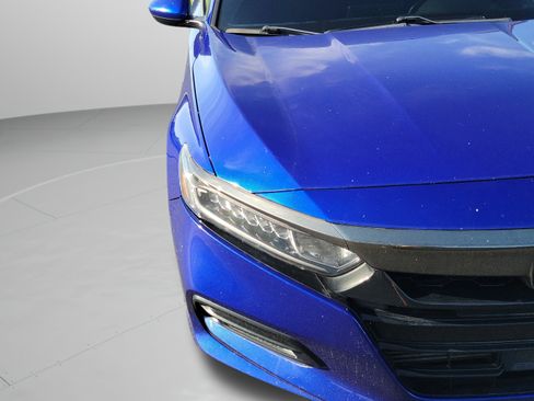 Used 2019 Honda Accord Sport image 12
