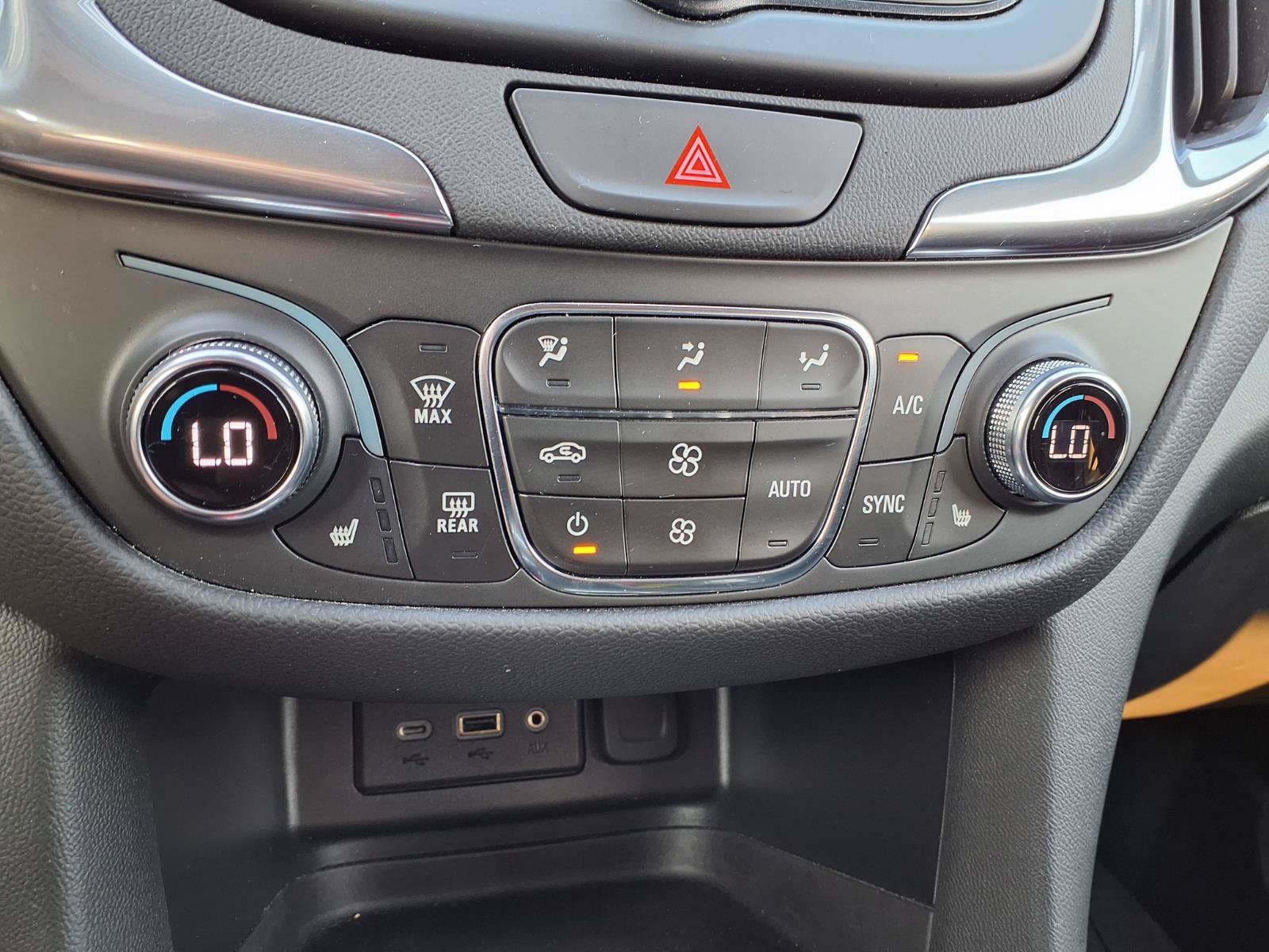 Used 2021 Chevrolet Equinox LT FWD image 8