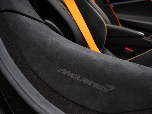 Used 2022 McLaren 720S Performance image 28