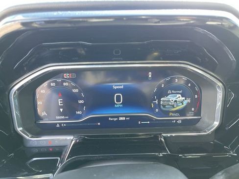 Used 2024 Chevrolet Silverado 2500 LT image 5