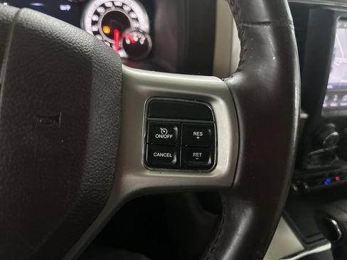 Used 2013 RAM 1500 Laramie w/ Convenience Group AWD/4WD image 48