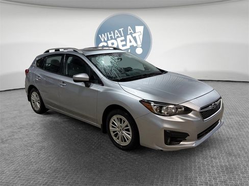 Used 2017 Subaru Impreza 2.0i Premium image 1