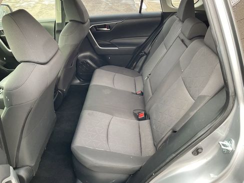Used 2020 Toyota RAV4 XLE w/ Convenience Package image 21