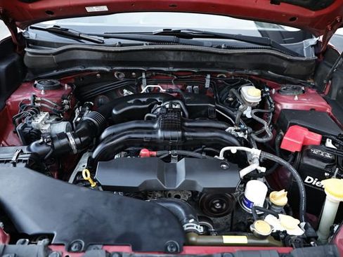 Used 2014 Subaru Forester 2.5i Touring image 32