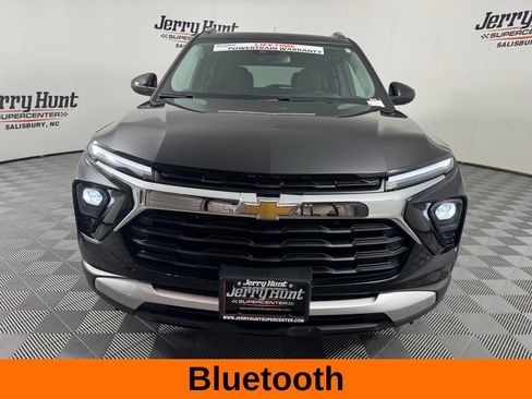 Used 2026 Chevrolet TrailBlazer LT w/ Convenience Package FWD image 4
