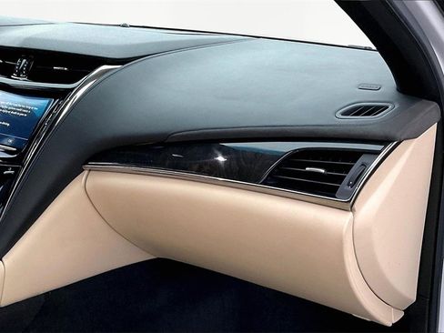 Used 2019 Cadillac CTS Luxury image 27