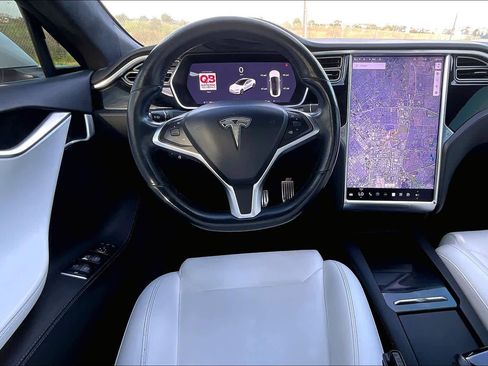 Used 2018 Tesla Model S 75D image 15