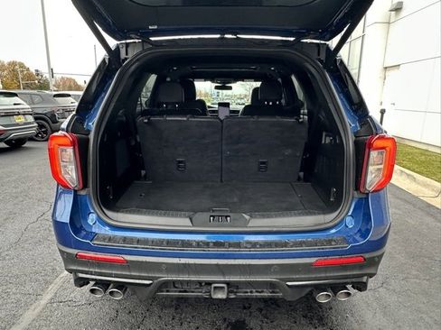 Used 2023 Ford Explorer ST w/ Equipment Group 401A image 17