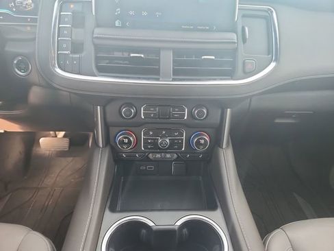 Used 2023 Chevrolet Tahoe LT w/ LT Signature Plus Package image 11