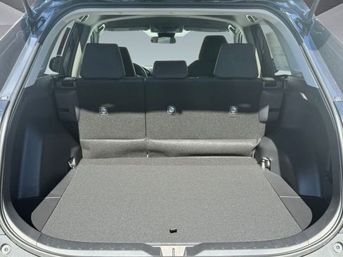 Used 2025 Toyota RAV4 LE image 29