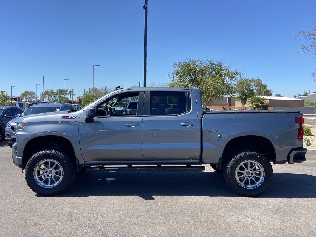 Used 2019 Chevrolet Silverado 1500 RST AWD/4WD image 4