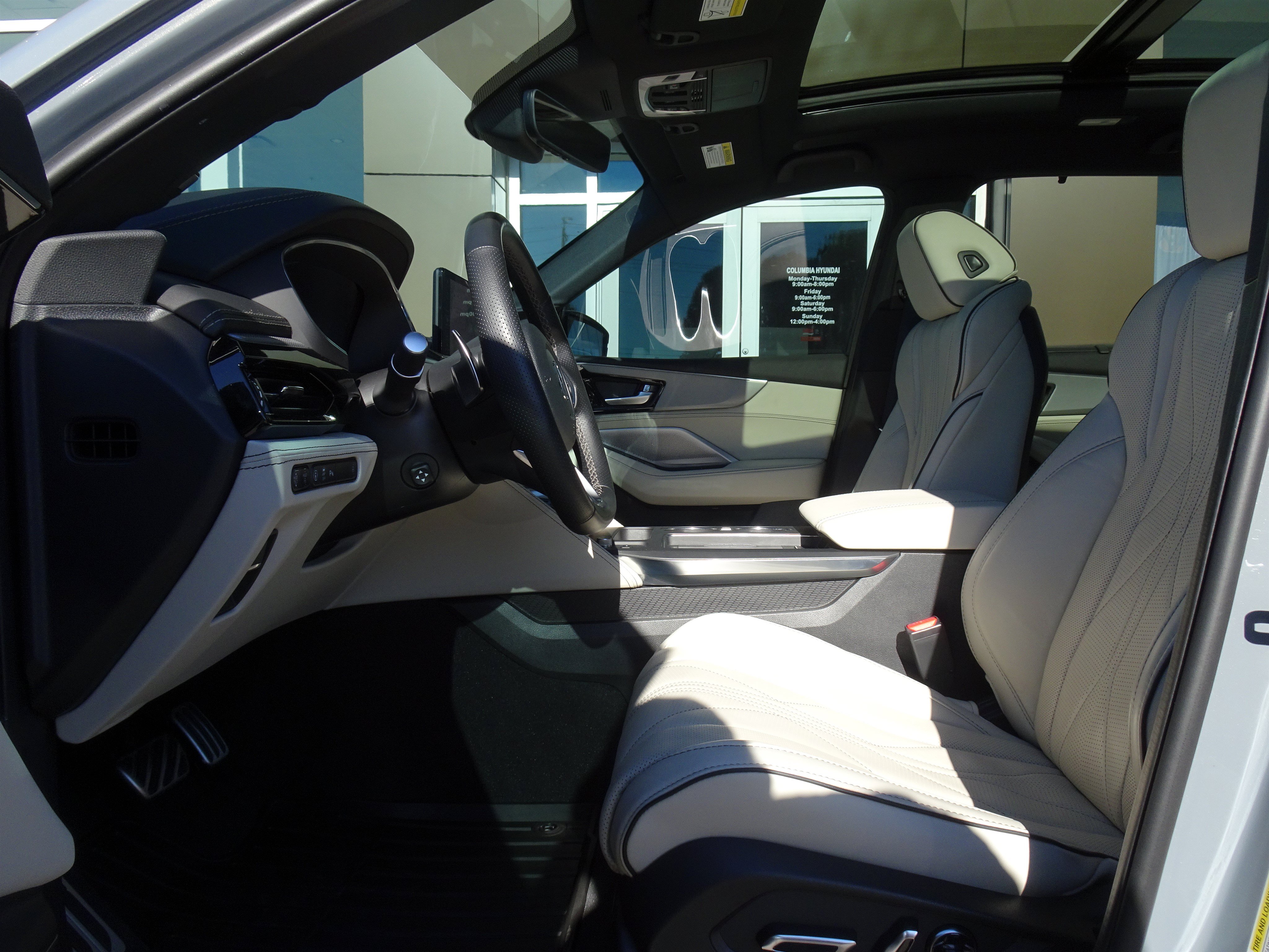 Used 2026 Acura MDX A-Spec w/ Advance Package AWD/4WD image 8