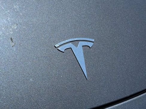 Used 2022 Tesla Model 3 Long Range AWD/4WD image 2