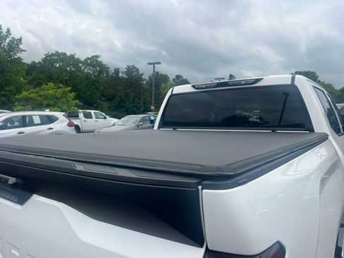 Used 2025 Toyota Tundra SR w/ SR Tow Package AWD/4WD image 7