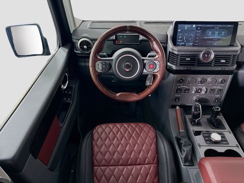 New 2024 INEOS Grenadier Fieldmaster Edition image 16