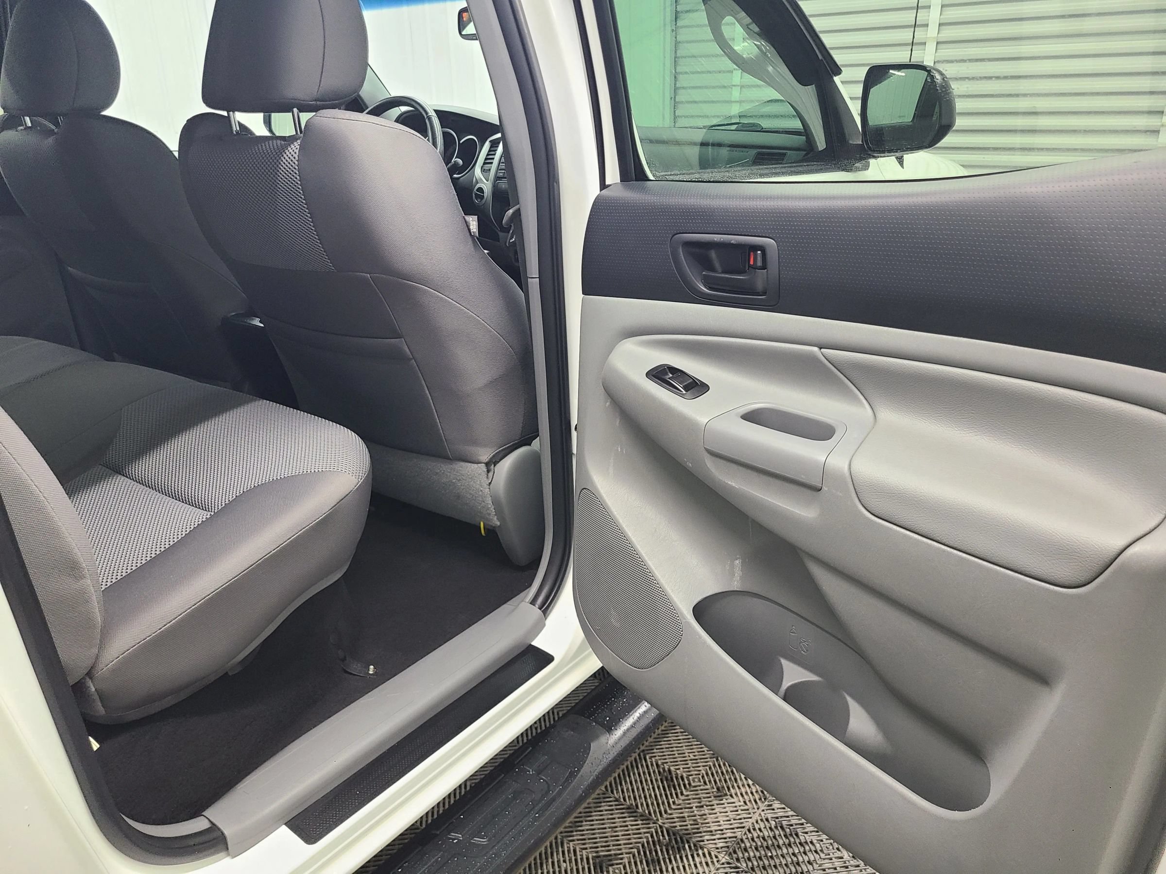 Used 2013 Toyota Tacoma 4x4 Double Cab w/ TRD T/X Baja Series image 39
