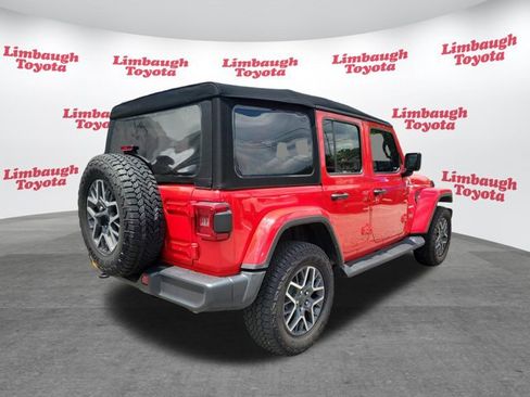 Used 2024 Jeep Wrangler Unlimited Sahara AWD/4WD image 23