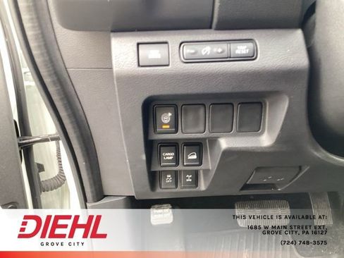 Used 2022 Nissan Frontier PRO-4X w/ Technology Package image 24