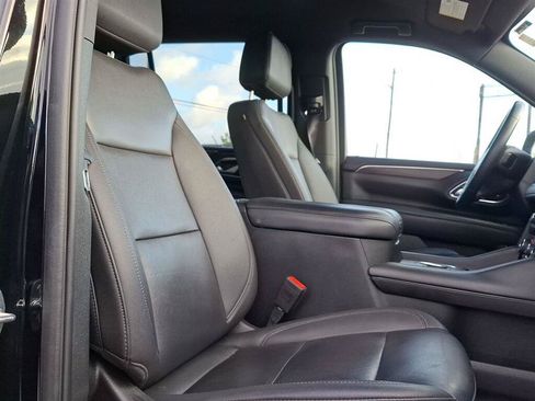 Used 2024 Chevrolet Suburban LT AWD/4WD image 11
