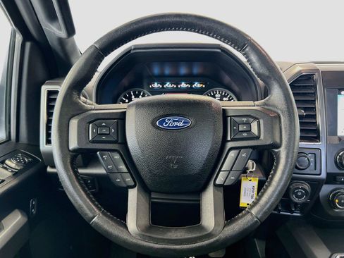 Used 2018 Ford F150 XLT w/ Equipment Group 302A Luxury AWD/4WD image 18