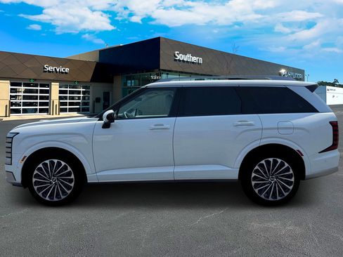 New 2026 Hyundai Palisade Calligraphy AWD/4WD image 3