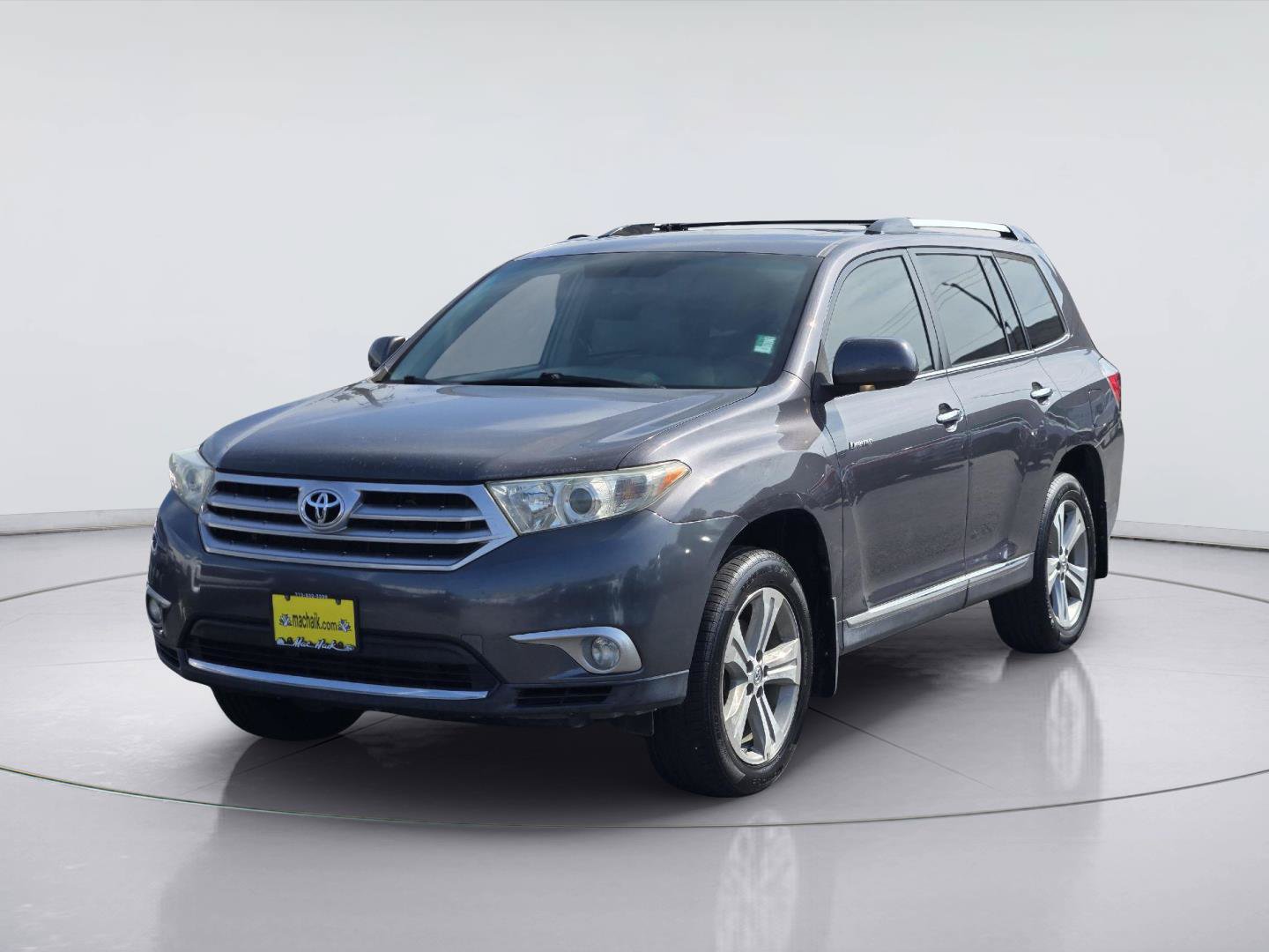 Used 2013 Toyota Highlander Limited FWD image 1